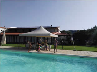 vacanze_bambini_pizzo_calabro_piscina
